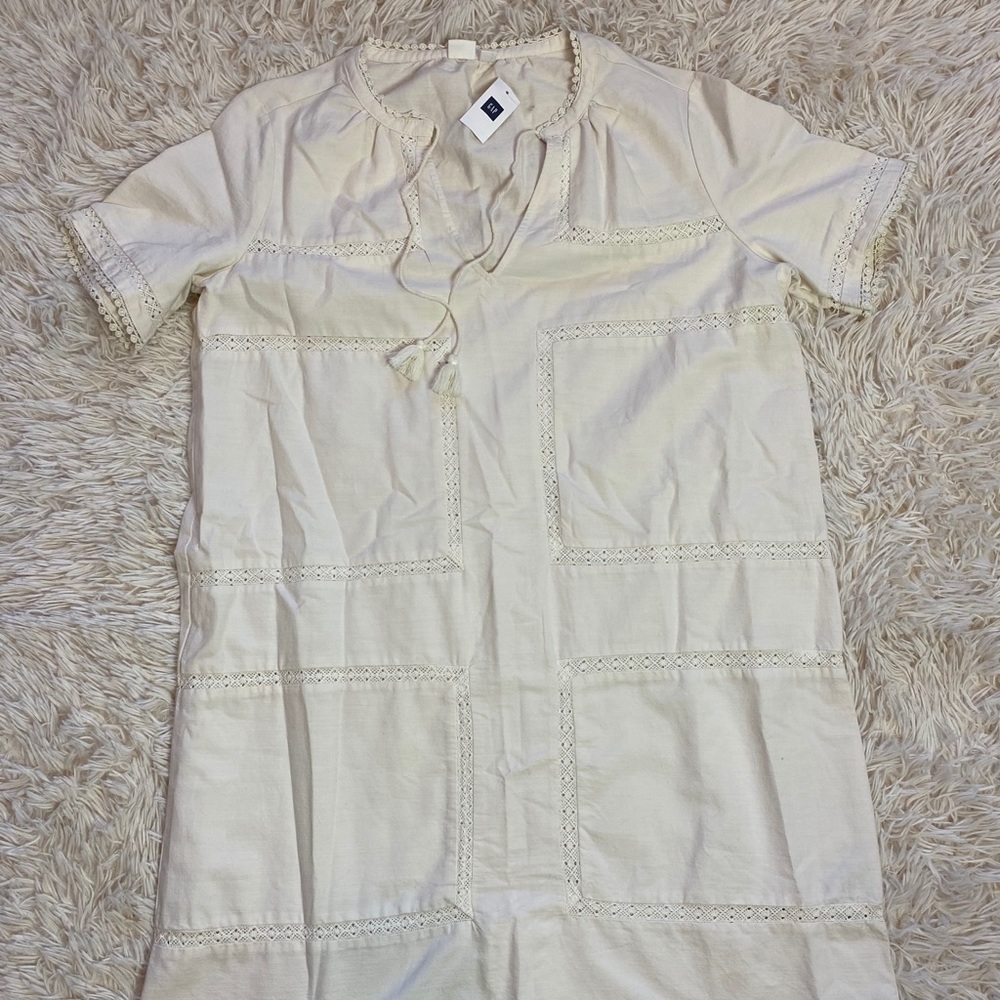 GAP Boho Chic Ivory Box Shape Dress w/ tassels